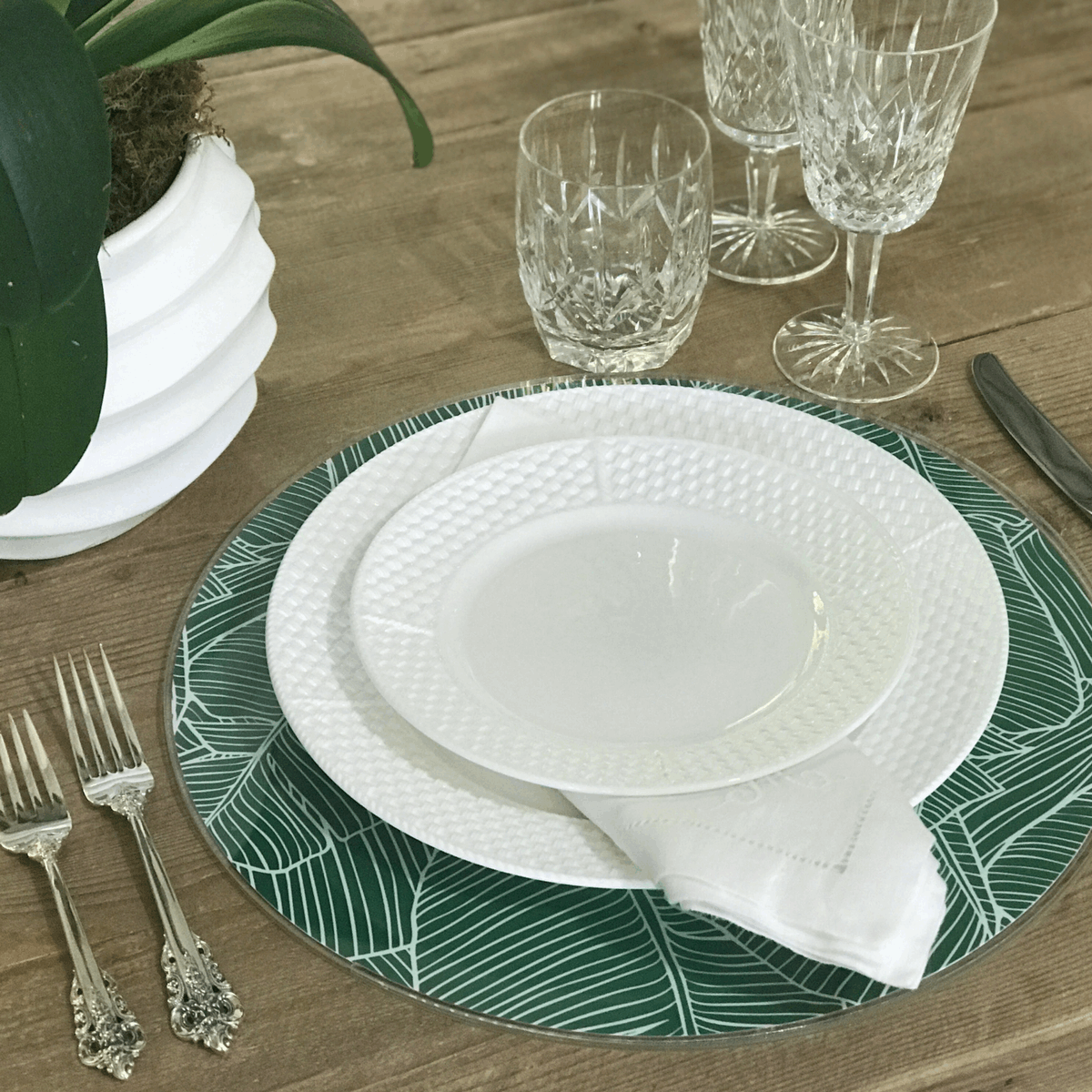 Round Placemats - TingeDaily